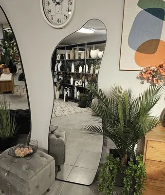 מראה גוף אמורפית מעוצבת דגם EMORF מסגרת מתכת שחורה