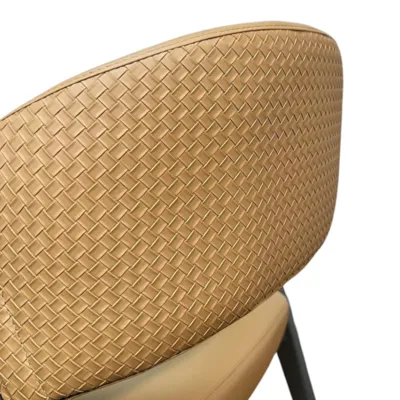 כסא אוכל מעוצב דגם CALI דמוי עור קאמל