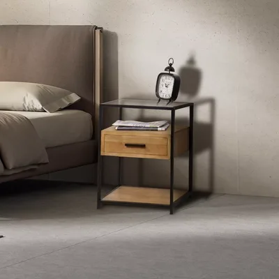 שידת צד מעוצבת YORK עץ בשילוב מדף זכוכית ומסגרת מתכת שחורה