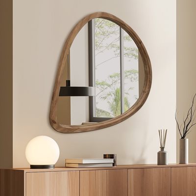 מראה מעוצבת אמורפית דגם NOVEL מסגרת עץ טבעי-מידות לבחירה