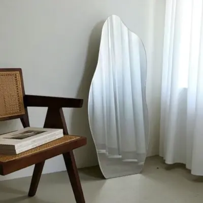 מראה מעוצבת אמורפית דגם LAND